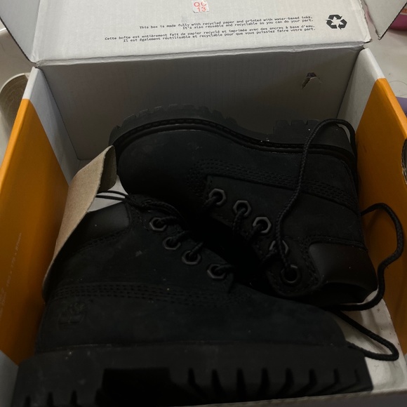 Baby black Timberland Boots - Picture 3 of 4